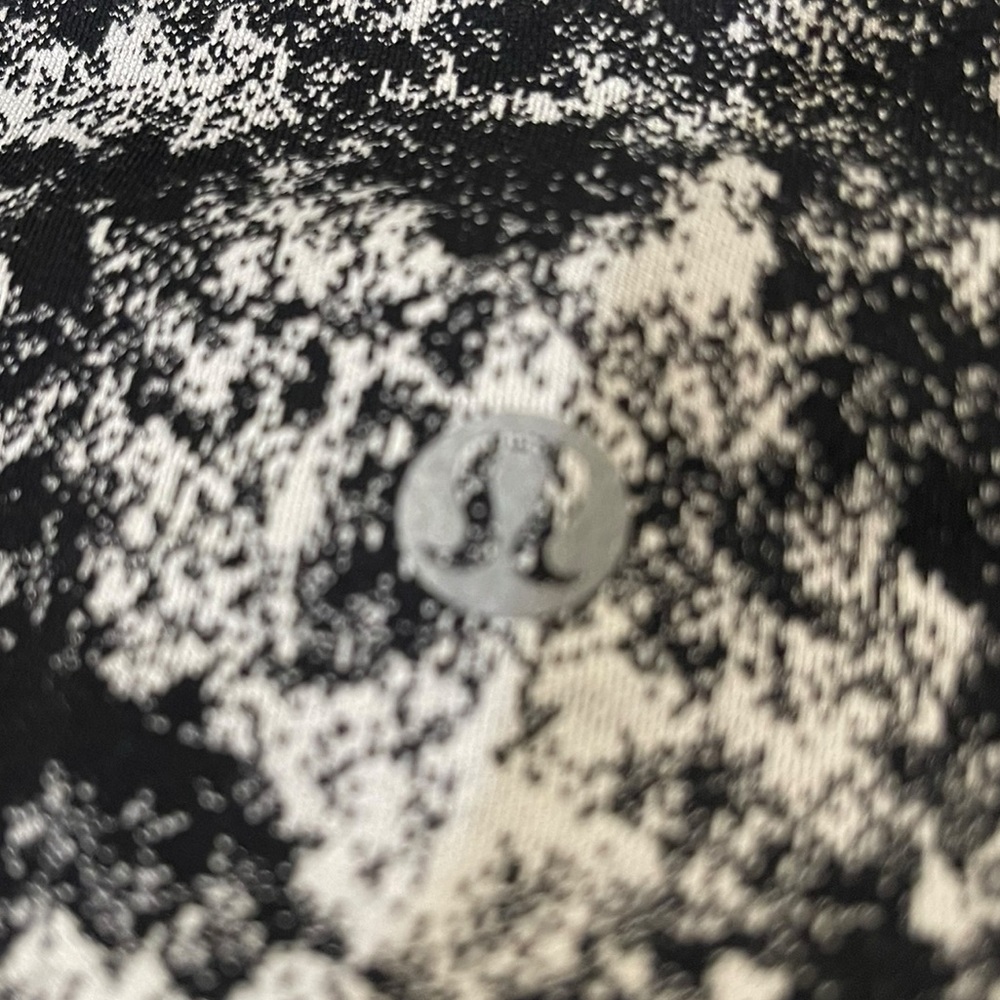 Lululemon Wunder Under High-Rise Tight 25”Luxtreme Misted Jacquard
Black White - Picture 7 of 7